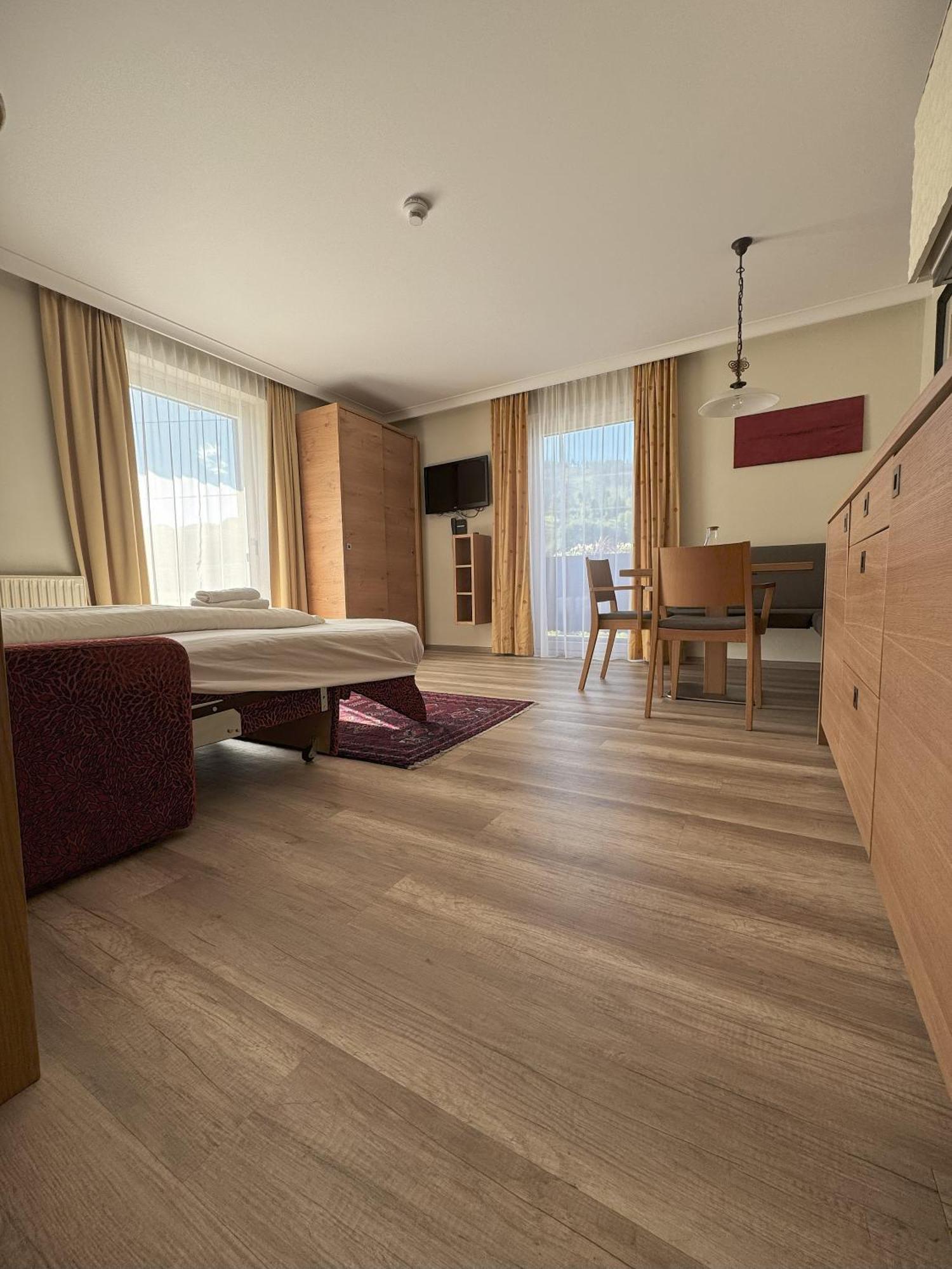 Harmls Aparthotel Flachau Exteriör bild